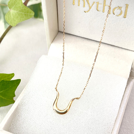 K18 ゴールド ジュエリー シンプル ネックレス 馬蹄 竪琴 ホースシュー ハープ ペンダント プレゼント 18金 地金 【Orphe:オルフェ】mythol オフィス ビジネス カジュアル フォーマル